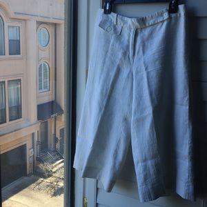 White linen lined wide leg Capri pants